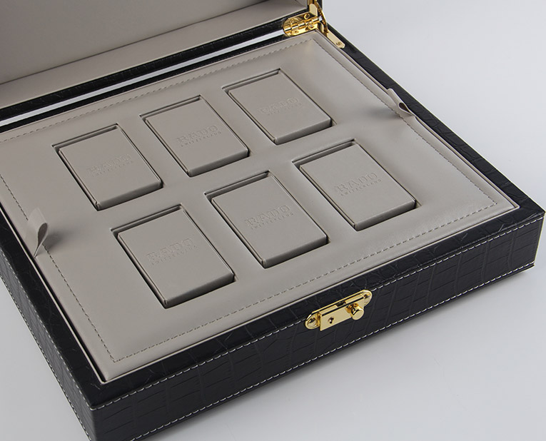 急死保健品盒子廠的老師傅，紙張?jiān)牧蠈?dǎo)致色差問(wèn)題。