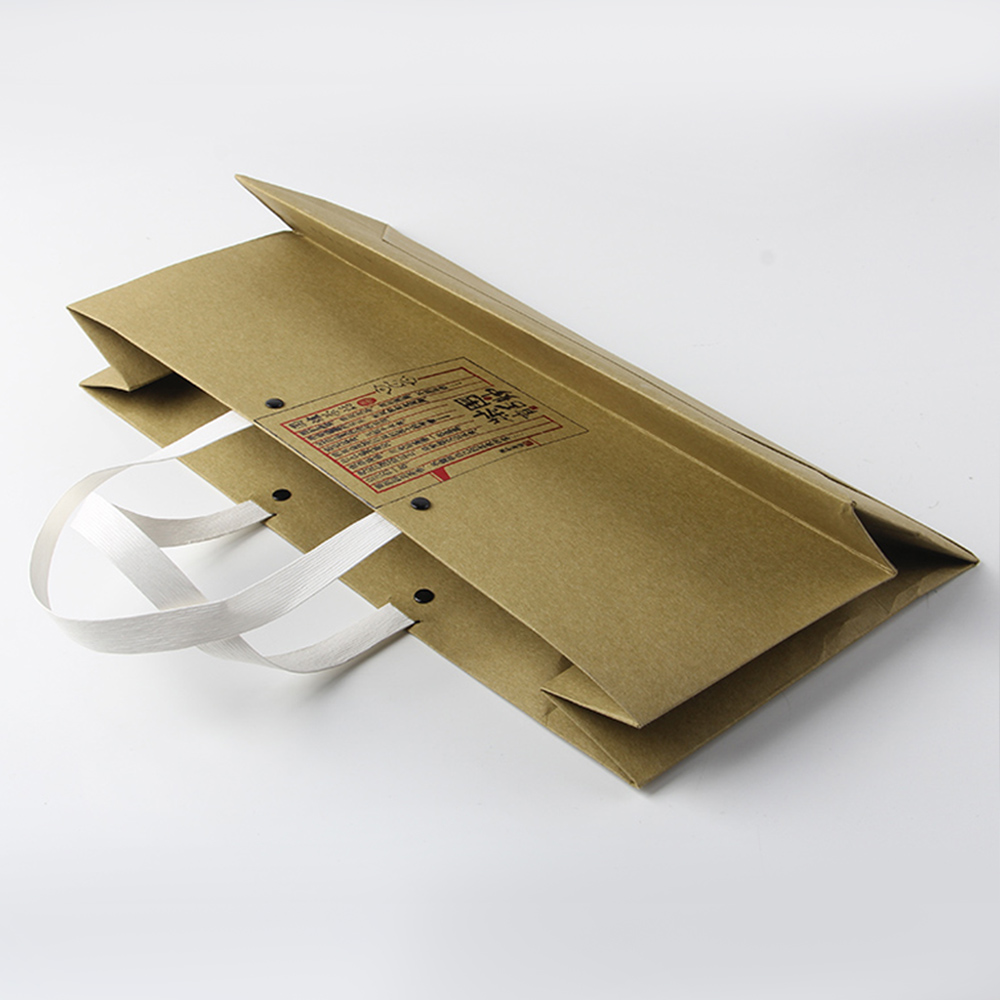 2種茶葉紙袋設計有效但平凡，第3種必須慎用